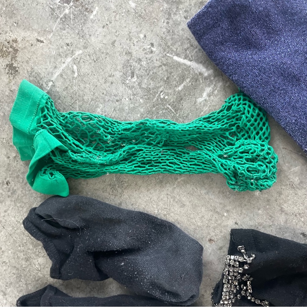 Assorted woMen's Socks Collection - Picture 7 of 7